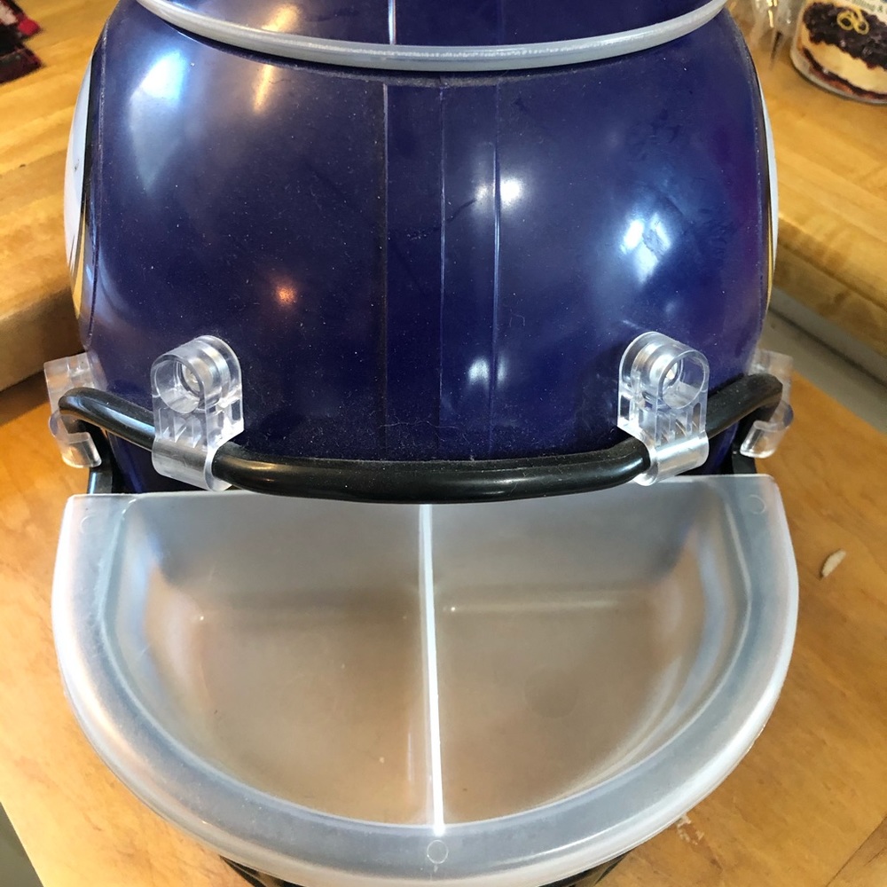 Minnesota Vikings chips and dip helmet